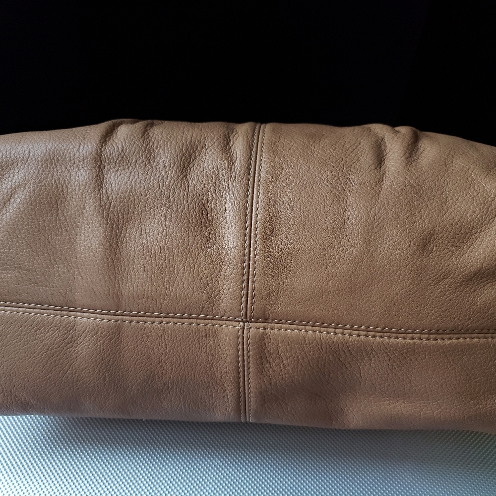 Coach Leather Purse - Picture 7 of 11